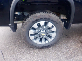 2025 Chevrolet Silverado 2500HD Custom Crew Cab Long Bed 1CX - miniatura 16