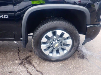 2025 Chevrolet Silverado 2500HD Custom Crew Cab Long Bed 1CX - miniatura 17