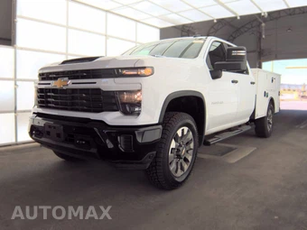 2025 Chevrolet Silverado 2500HD Custom Crew Cab Long Bed 1CX