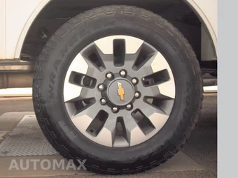 2025 Chevrolet Silverado 2500HD Custom Crew Cab Long Bed 1CX - miniatura 11
