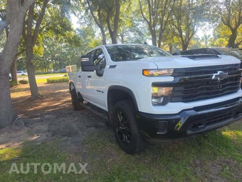 2025 Chevrolet Silverado 2500HD Custom Crew Cab Medium Bed 1CX - miniatura 4