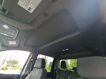 2025 Chevrolet Silverado 2500HD Custom Crew Cab Medium Bed 1CX - miniatura 11