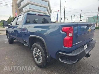 2025 Chevrolet Silverado 2500HD Custom Crew Cab Medium Bed 1CX - miniatura 2