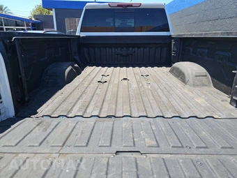2025 Chevrolet Silverado 2500HD High Country Crew Cab Medium Bed 3LZ - miniatura 16