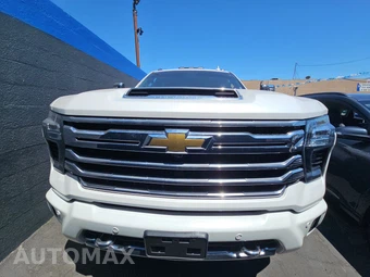 2025 Chevrolet Silverado 2500HD High Country Crew Cab Medium Bed 3LZ - miniatura 2