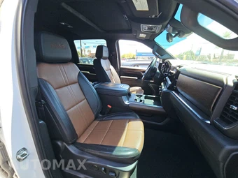 2025 Chevrolet Silverado 2500HD High Country Crew Cab Medium Bed 3LZ - miniatura 8