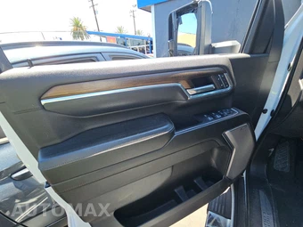 2025 Chevrolet Silverado 2500HD High Country Crew Cab Medium Bed 3LZ - miniatura 9