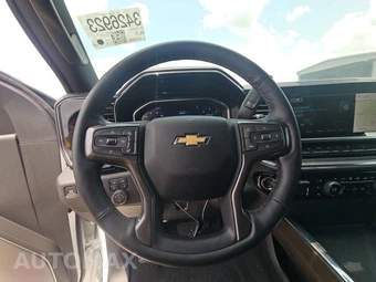 2025 Chevrolet Silverado 2500HD High Country Crew Cab Medium Bed 3LZ - miniatura 10