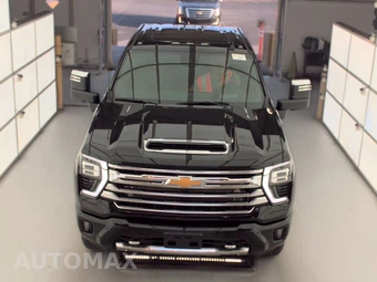 2025 Chevrolet Silverado 2500HD High Country Crew Cab Medium Bed 3LZ - miniatura 2