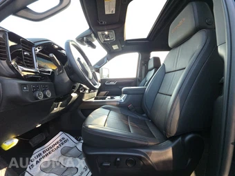 2025 Chevrolet Silverado 2500HD High Country Crew Cab Medium Bed 3LZ - miniatura 7