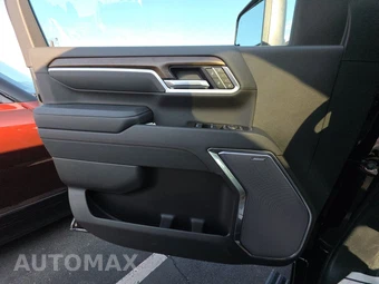 2025 Chevrolet Silverado 2500HD High Country Crew Cab Medium Bed 3LZ - miniatura 9