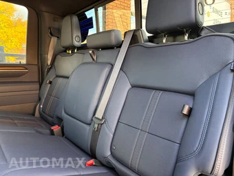 2025 Chevrolet Silverado 2500HD High Country Crew Cab Medium Bed 3LZ - miniatura 16