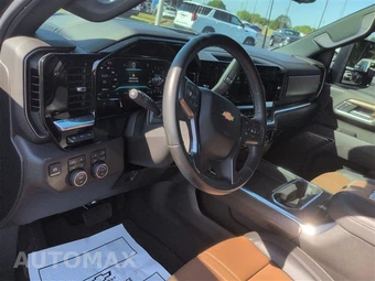 2025 Chevrolet Silverado 2500HD High Country Crew Cab Short Bed 3LZ - miniatura 10