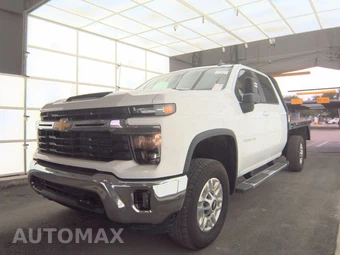 2025 Chevrolet Silverado 2500HD LT Crew Cab Long Bed 1LT - samochód z USA z aukcji Manheim, oferta Kup Teraz w AUTOMAX