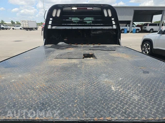 2025 Chevrolet Silverado 2500HD LT Crew Cab Long Bed 1LT - miniatura 16