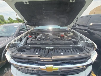 2025 Chevrolet Silverado 2500HD LT Crew Cab Long Bed 1LT - miniatura 16