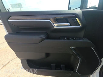 2025 Chevrolet Silverado 2500HD LT Crew Cab Long Bed 1LT - miniatura 9