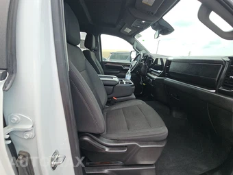 2025 Chevrolet Silverado 2500HD LT Crew Cab Long Bed 1LT - miniatura 8