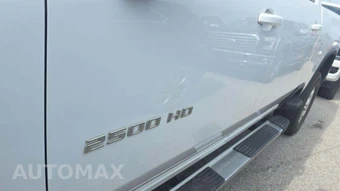2025 Chevrolet Silverado 2500HD LT Crew Cab Medium Bed 1LT - miniatura 28