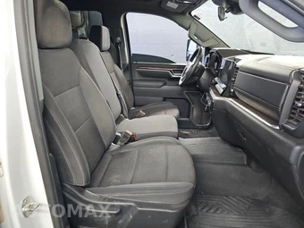 2025 Chevrolet Silverado 2500HD LT Crew Cab Medium Bed 1LT - miniatura 8