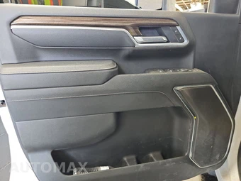 2025 Chevrolet Silverado 2500HD LT Crew Cab Medium Bed 1LT - miniatura 9