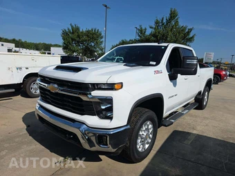 2025 Chevrolet Silverado 2500HD LT Crew Cab Medium Bed 1LT - samochód z USA z aukcji Manheim, oferta Kup Teraz w AUTOMAX