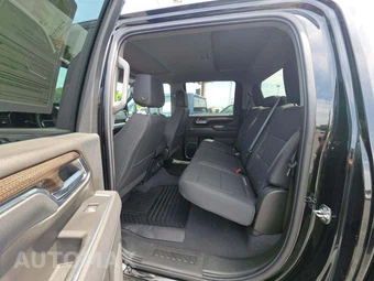 2025 Chevrolet Silverado 2500HD LT Crew Cab Medium Bed 1LT - miniatura 13