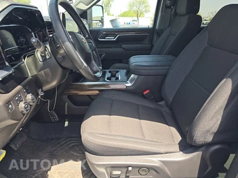 2025 Chevrolet Silverado 2500HD LT Crew Cab Medium Bed 1LT - miniatura 7
