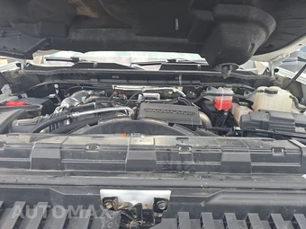 2025 Chevrolet Silverado 2500HD LT Crew Cab Medium Bed 1LT - miniatura 15