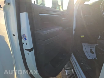 2025 Chevrolet Silverado 2500HD LT Crew Cab Medium Bed 1LT - miniatura 9