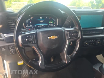 2025 Chevrolet Silverado 2500HD LT Crew Cab Medium Bed 1LT - miniatura 10