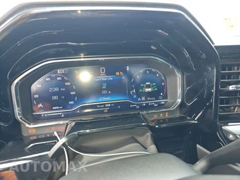 2025 Chevrolet Silverado 2500HD LT Crew Cab Medium Bed 1LT - miniatura 12
