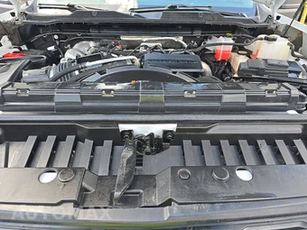 2025 Chevrolet Silverado 2500HD LT Crew Cab Medium Bed 1LT - miniatura 15