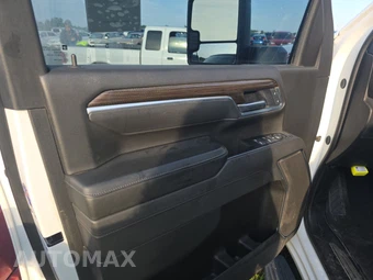 2025 Chevrolet Silverado 2500HD LT Crew Cab Medium Bed 1LT - miniatura 9