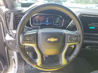 2025 Chevrolet Silverado 2500HD LT Crew Cab Medium Bed 1LT - miniatura 10