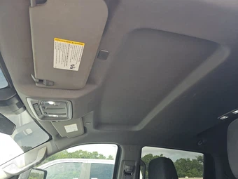 2025 Chevrolet Silverado 2500HD LT Crew Cab Medium Bed 1LT - miniatura 17