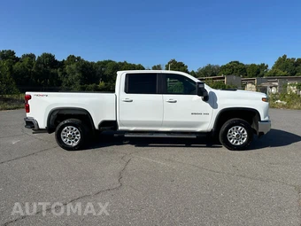 2025 Chevrolet Silverado 2500HD LT Crew Cab Medium Bed 1LT - miniatura 4
