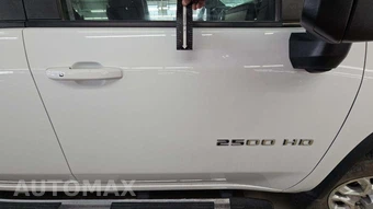 2025 Chevrolet Silverado 2500HD LT Crew Cab Medium Bed 1LT - miniatura 23