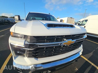 2025 Chevrolet Silverado 2500HD LT Crew Cab Medium Bed 1LT - miniatura 2