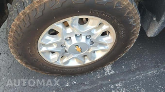 2025 Chevrolet Silverado 2500HD LT Crew Cab Medium Bed 1LT - miniatura 25