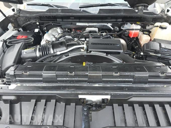 2025 Chevrolet Silverado 2500HD LT Crew Cab Medium Bed 1LT - miniatura 15