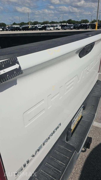 2025 Chevrolet Silverado 2500HD LT Crew Cab Medium Bed 1LT - miniatura 22