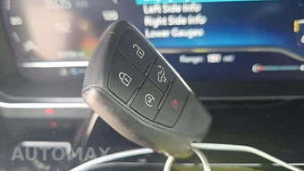 2025 Chevrolet Silverado 2500HD LT Crew Cab Medium Bed 1LT - miniatura 17
