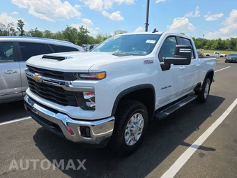 2025 Chevrolet Silverado 2500HD LT Crew Cab Medium Bed 1LT