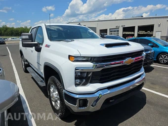 2025 Chevrolet Silverado 2500HD LT Crew Cab Medium Bed 1LT - miniatura 3