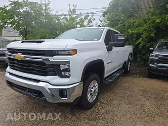 2025 Chevrolet Silverado 2500HD LT Crew Cab Medium Bed 1LT