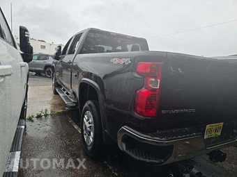 2025 Chevrolet Silverado 2500HD LT Crew Cab Medium Bed 1LT - miniatura 2
