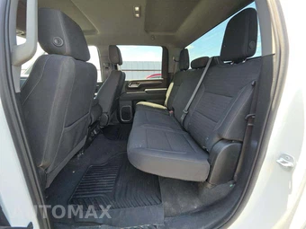 2025 Chevrolet Silverado 2500HD LT Crew Cab Medium Bed 1LT - miniatura 13