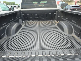 2025 Chevrolet Silverado 2500HD LT Crew Cab Medium Bed 1LT - miniatura 16