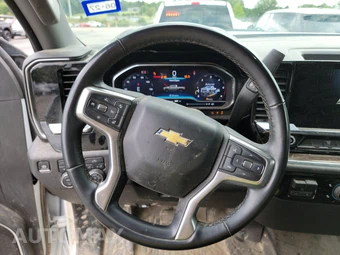 2025 Chevrolet Silverado 2500HD LT Crew Cab Medium Bed 1LT - miniatura 16